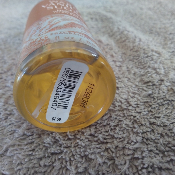 BATH & BODY WORKS Warm Vanilla Sugar mist - Picture 2 of 2